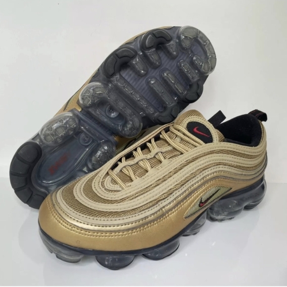 Nike Air Vapormax 97 GS Sz 6Y women's 7.5 - Picture 2 of 9